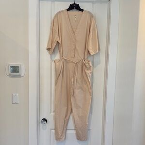 Free People Casual poplin Beige Jumpsuit with tie waist.